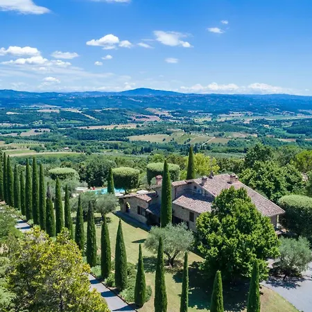 Il Cedro 10&1, Emma Villa Sarteano